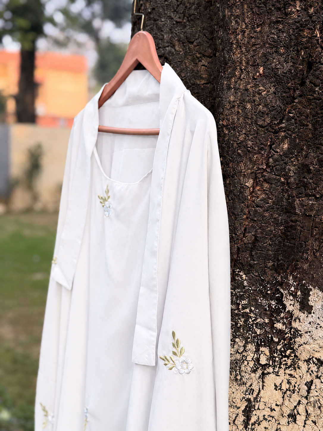 EMBROIDERED 3 PIECE (NAQAB , JILBAB & SKIRT) - White